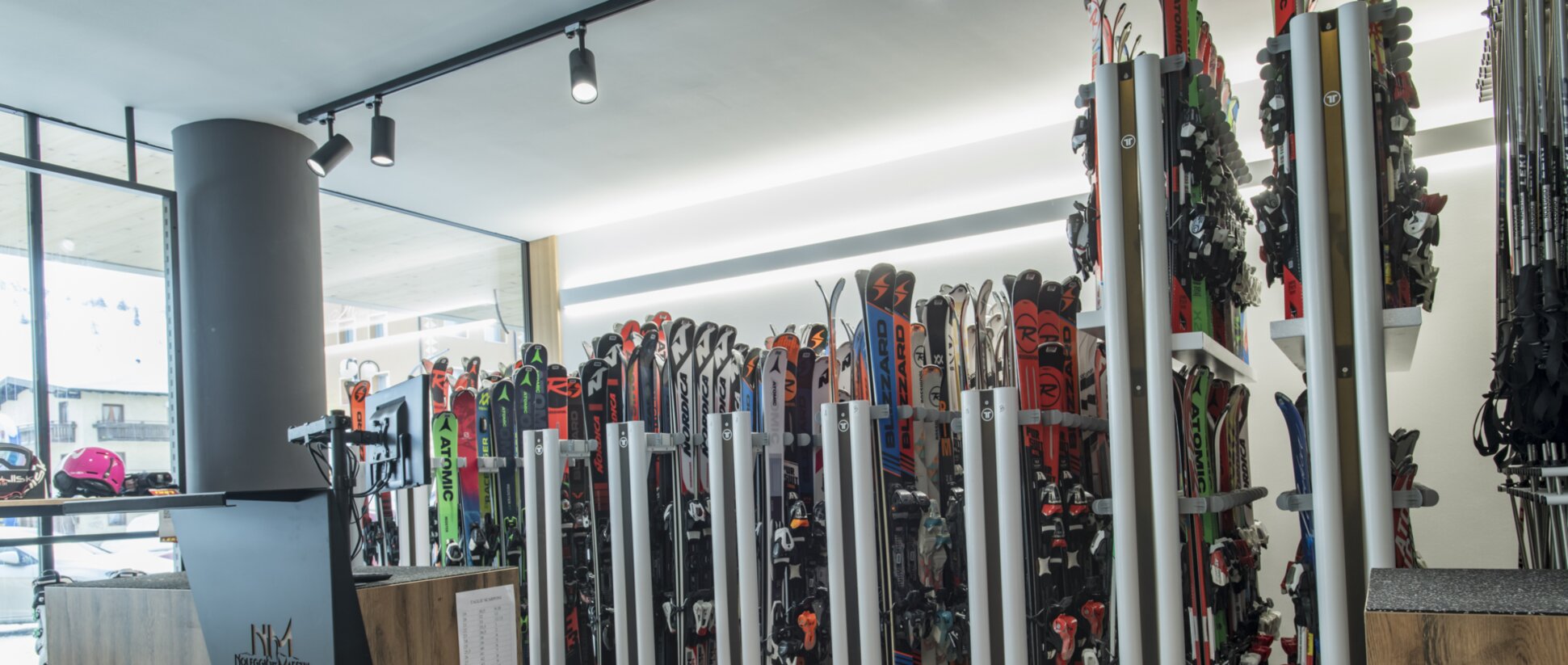 New Illumination of Ski Rental Shop Noleggio by Maestri