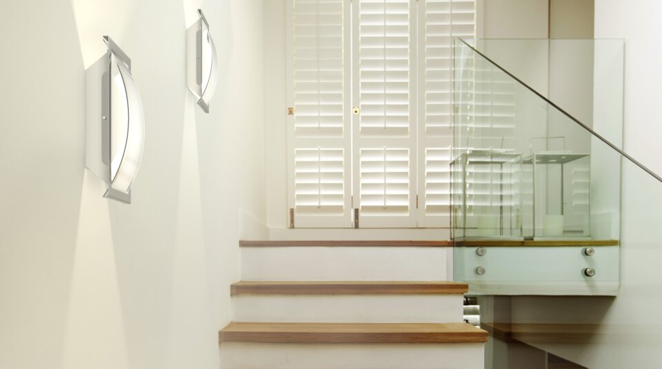 LED wall and ceiling luminaires with high quality glass cover